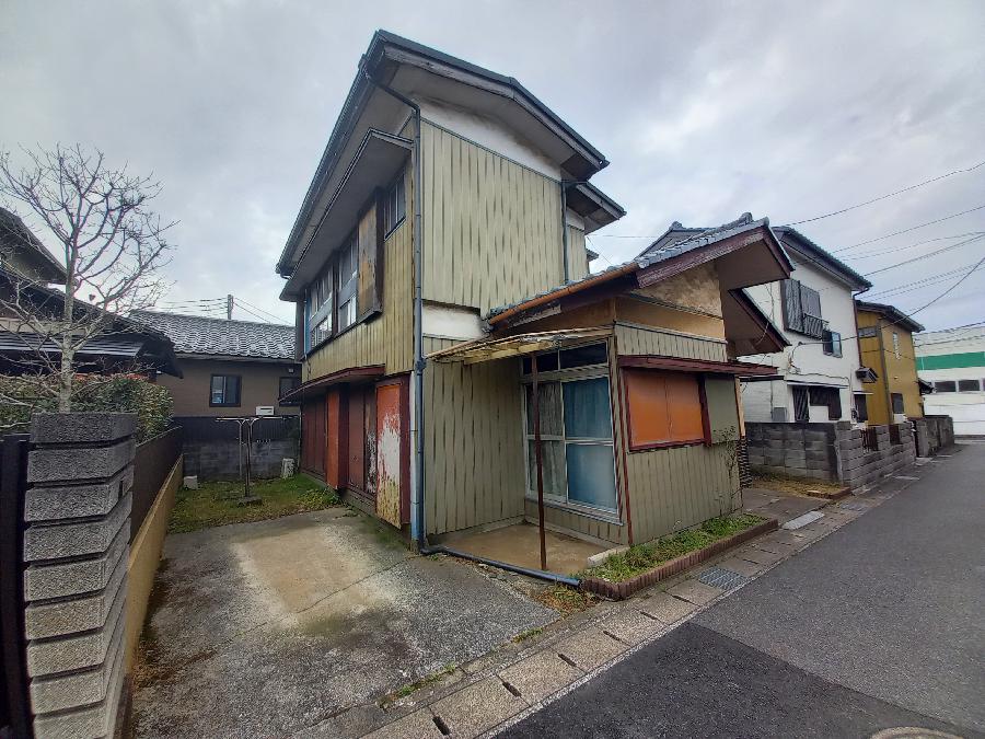 Before Before